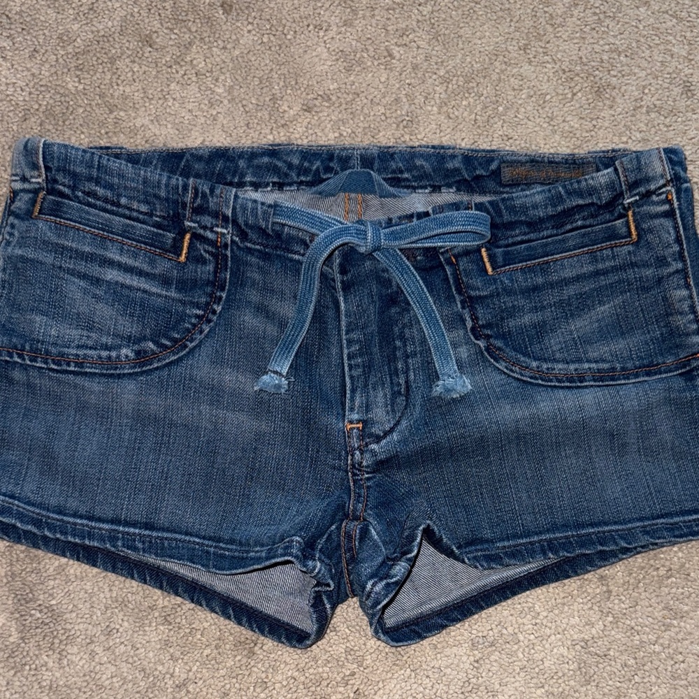 Citizen of Humanity Denim Women's Shorts - size 27